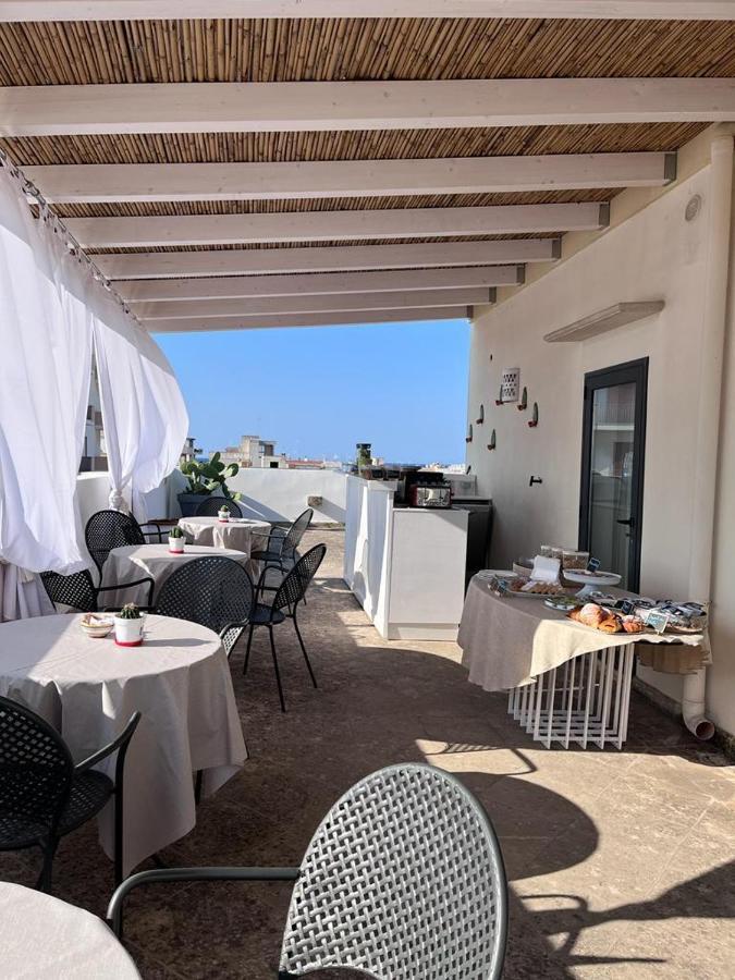 Palazzo Angelelli Bed and Breakfast Gallipoli Buitenkant foto