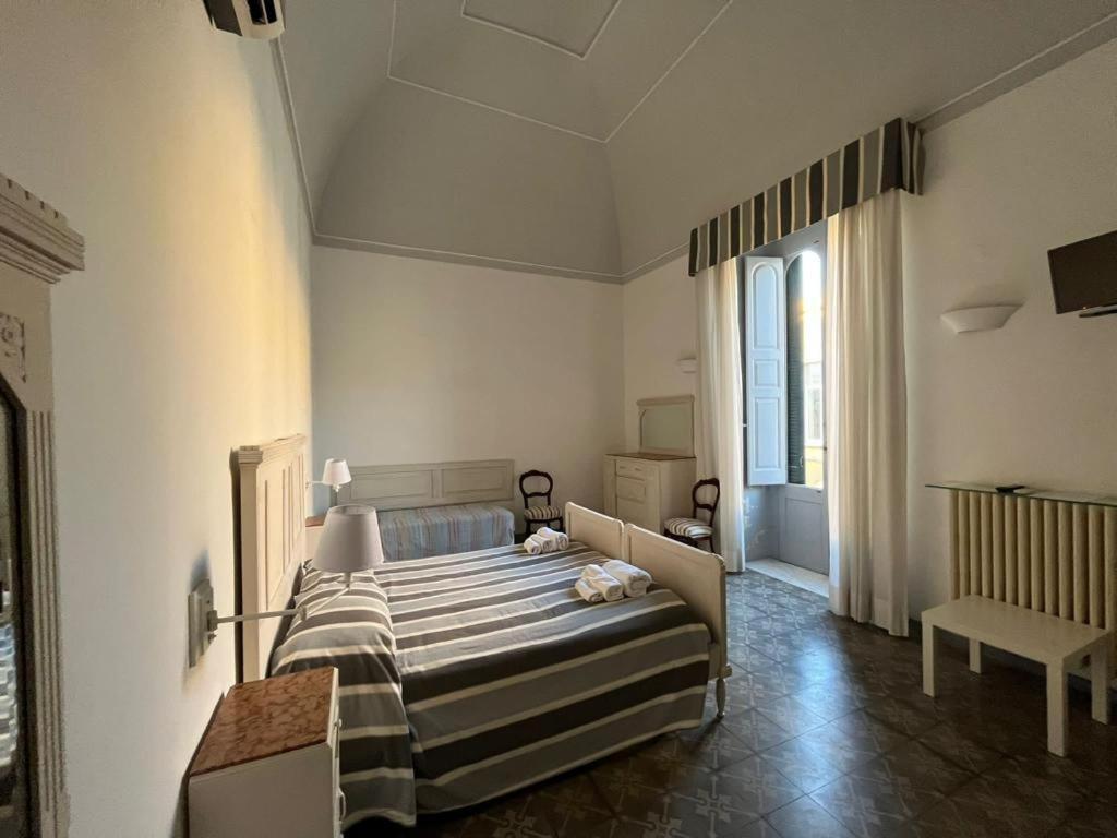 Palazzo Angelelli Bed and Breakfast Gallipoli Buitenkant foto