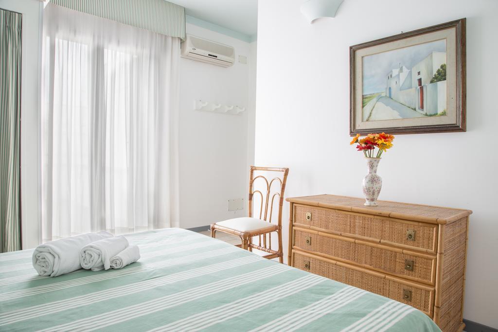 Palazzo Angelelli Bed and Breakfast Gallipoli Buitenkant foto