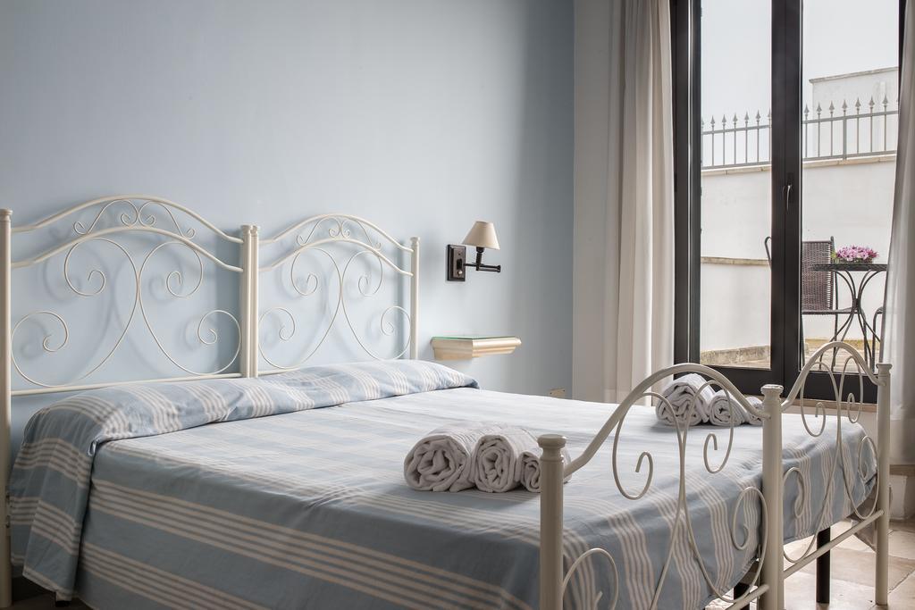 Palazzo Angelelli Bed and Breakfast Gallipoli Buitenkant foto
