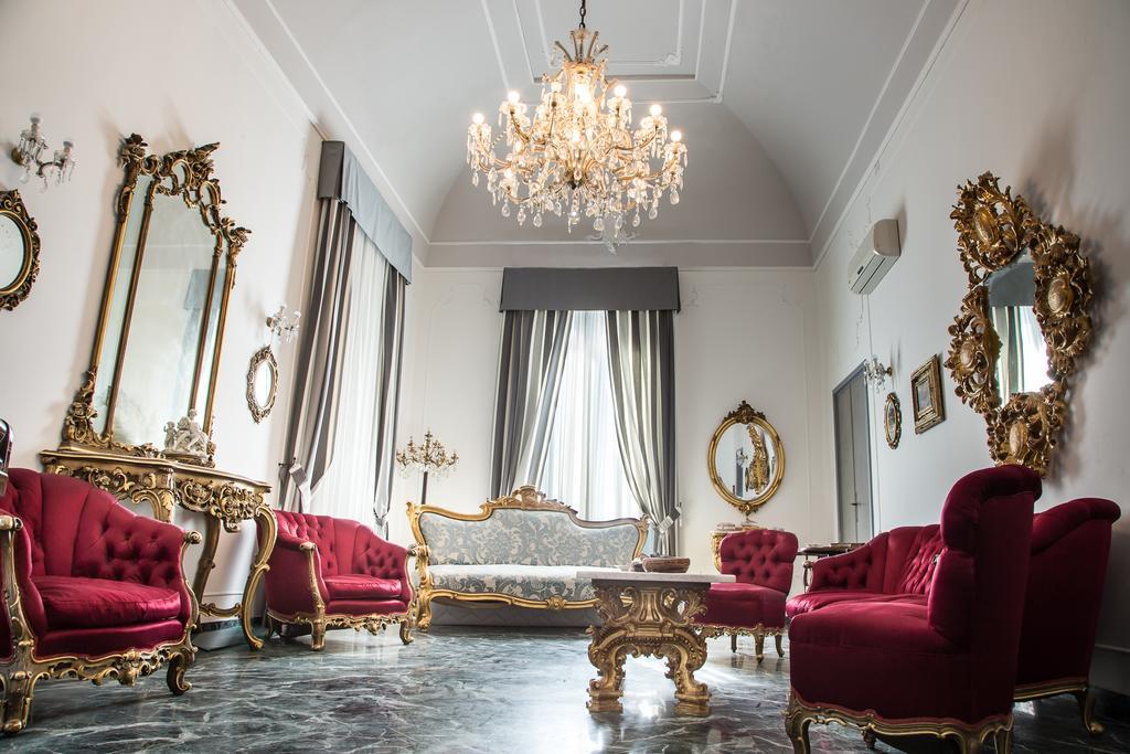 Palazzo Angelelli Bed and Breakfast Gallipoli Buitenkant foto